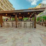 Hotel Mena Palace