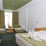 Mena Palace Hotel 4*