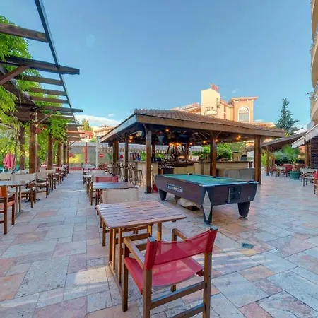 Mena Palace - Отель Солнечный берег