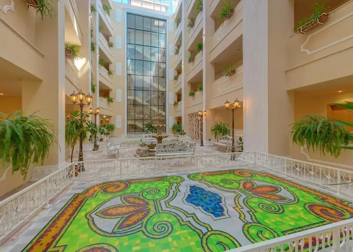 Отель Mena Palace - 4*