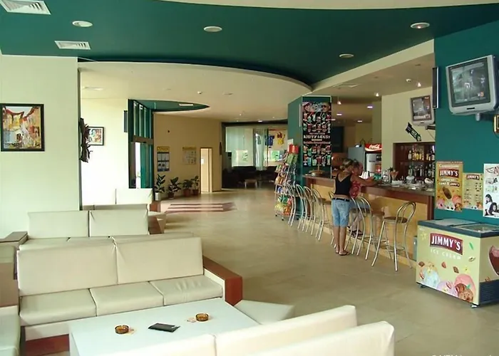 Отель Mena Palace - Солнечный берег