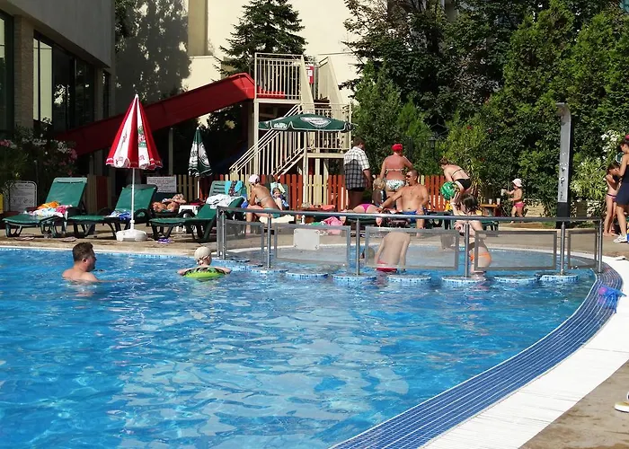 Отель Mena Palace -