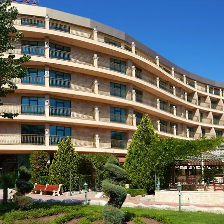 Mena Palace - Отель 4*