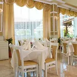 Hotel Mena Palace -