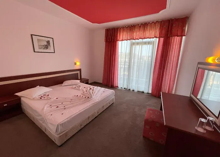 Mena Palace 4* Słoneczny Brzeg